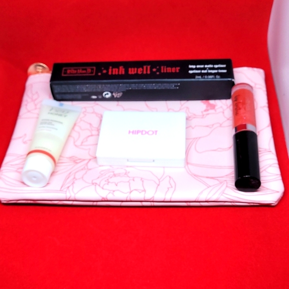 Ipsy Bag - Picture 3 of 4